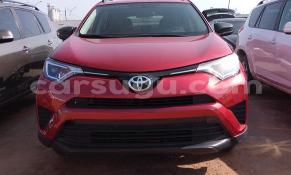 Acheter Occasion Voiture Toyota RAV4 Rouge à Ouagadougou au Burkina-Faso Acheter Occasion Voiture Toyota RAV4 Rouge à Ouagadougou au Burkina-Faso