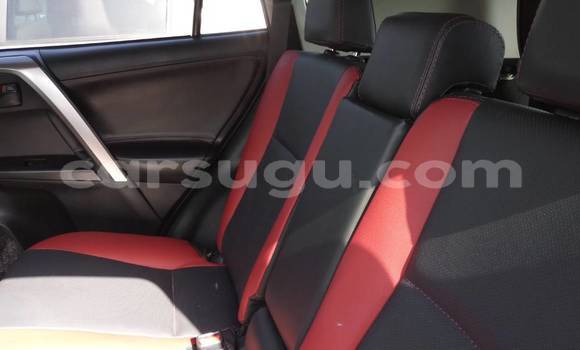 Acheter Occasion Voiture Toyota RAV4 Rouge à Ouagadougou, Burkina-Faso Acheter Occasion Voiture Toyota RAV4 Rouge à Ouagadougou, Burkina-Faso