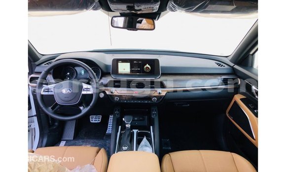 Sayi Imported Kia Carens White Mota in Import - Dubai a Burkina Faso Sayi Imported Kia Carens White Mota in Import - Dubai a Burkina Faso