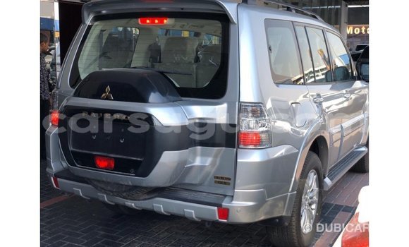 Sayi Imported Mitsubishi Pajero Sauran Mota in Import - Dubai a Burkina Faso Sayi Imported Mitsubishi Pajero Sauran Mota in Import - Dubai a Burkina Faso