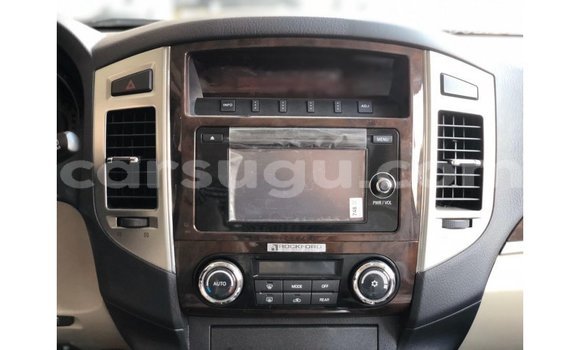 Sayi Imported Mitsubishi Pajero Sauran Mota in Import - Dubai a Burkina Faso Sayi Imported Mitsubishi Pajero Sauran Mota in Import - Dubai a Burkina Faso