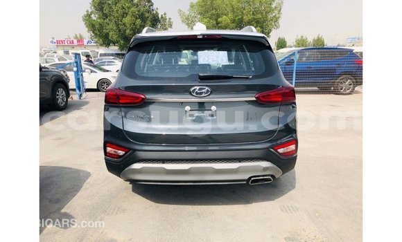 Sayi Imported Hyundai Santa Fe Green Mota in Import - Dubai a Burkina Faso Sayi Imported Hyundai Santa Fe Green Mota in Import - Dubai a Burkina Faso