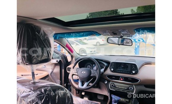Sayi Imported Hyundai Santa Fe Green Mota in Import - Dubai a Burkina Faso Sayi Imported Hyundai Santa Fe Green Mota in Import - Dubai a Burkina Faso