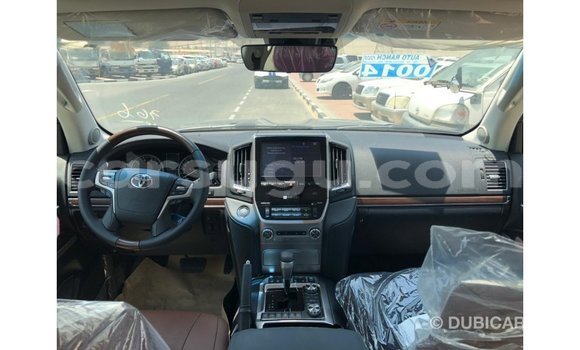 Sayi Imported Toyota Land Cruiser Black Mota in Import - Dubai a Burkina Faso Sayi Imported Toyota Land Cruiser Black Mota in Import - Dubai a Burkina Faso