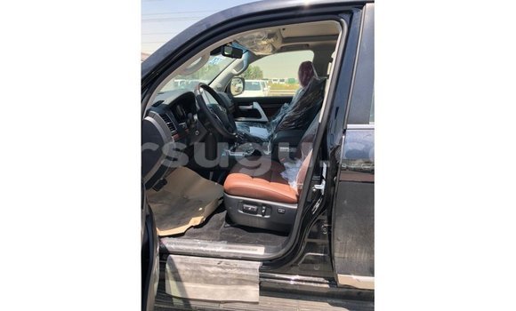 Sayi Imported Toyota Land Cruiser Black Mota in Import - Dubai a Burkina Faso Sayi Imported Toyota Land Cruiser Black Mota in Import - Dubai a Burkina Faso