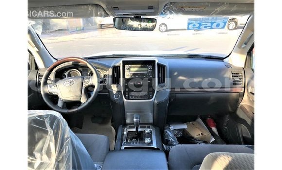Acheter Import Voiture Toyota Land Cruiser Autre à Import - Dubai, Burkina-Faso Acheter Import Voiture Toyota Land Cruiser Autre à Import - Dubai, Burkina-Faso
