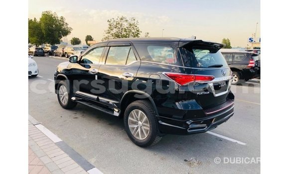 Acheter Import Voiture Toyota Fortuner Noir à Import - Dubai, Burkina-Faso Acheter Import Voiture Toyota Fortuner Noir à Import - Dubai, Burkina-Faso