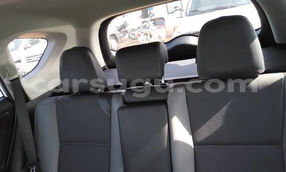 Acheter Occasion Voiture Toyota RAV4 Blanc à Ouagadougou, Burkina-Faso Acheter Occasion Voiture Toyota RAV4 Blanc à Ouagadougou, Burkina-Faso