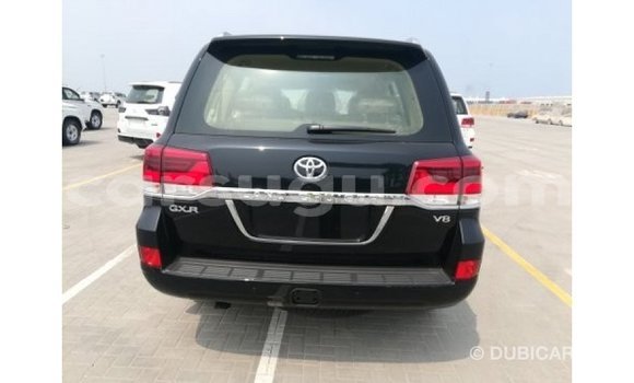 Acheter Import Voiture Toyota Land Cruiser Noir à Import - Dubai, Burkina-Faso Acheter Import Voiture Toyota Land Cruiser Noir à Import - Dubai, Burkina-Faso