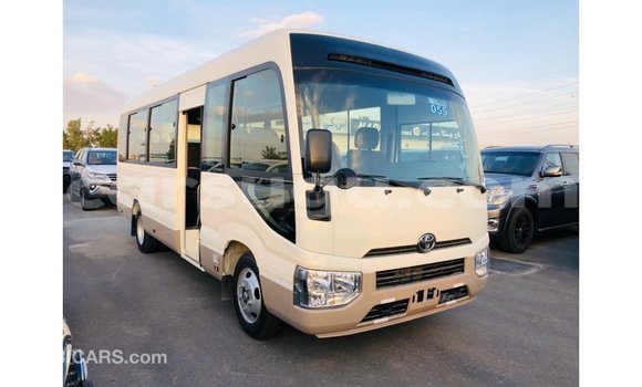 Sayi Imported Toyota Coaster White Mota in Import - Dubai a Burkina Faso Sayi Imported Toyota Coaster White Mota in Import - Dubai a Burkina Faso