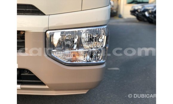 Sayi Imported Toyota Coaster White Mota in Import - Dubai a Burkina Faso Sayi Imported Toyota Coaster White Mota in Import - Dubai a Burkina Faso