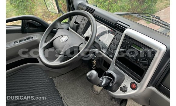 Acheter Import Voiture Mitsubishi Carisma Blanc à Import - Dubai, Burkina-Faso Acheter Import Voiture Mitsubishi Carisma Blanc à Import - Dubai, Burkina-Faso