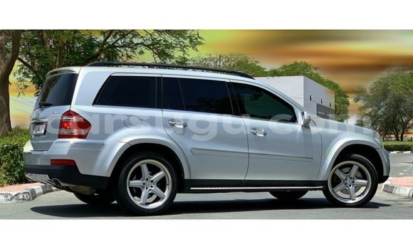 Acheter Import Voiture Mercedes-Benz 190 Autre à Import - Dubai, Burkina-Faso Acheter Import Voiture Mercedes-Benz 190 Autre à Import - Dubai, Burkina-Faso