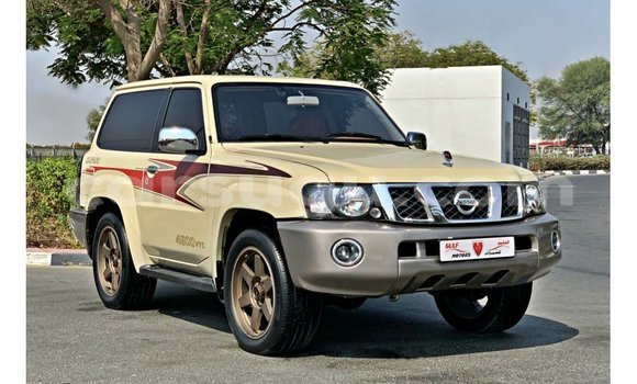 Acheter Import Voiture Nissan Patrol Beige à Import - Dubai, Burkina-Faso Acheter Import Voiture Nissan Patrol Beige à Import - Dubai, Burkina-Faso
