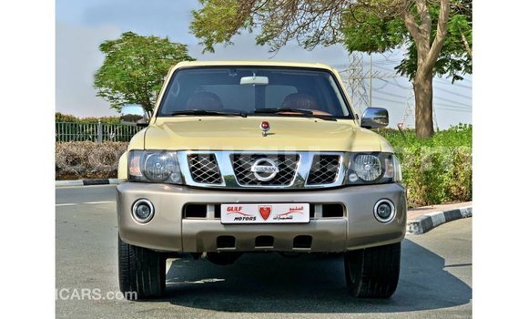 Acheter Import Voiture Nissan Patrol Beige à Import - Dubai, Burkina-Faso Acheter Import Voiture Nissan Patrol Beige à Import - Dubai, Burkina-Faso