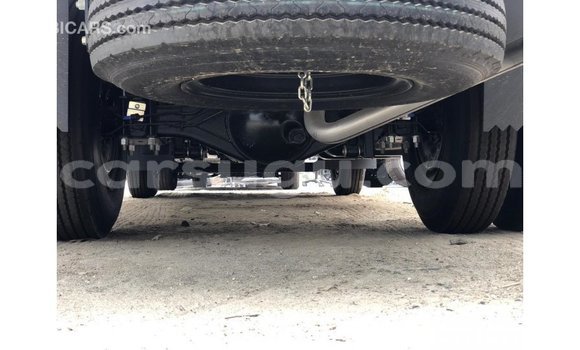 Acheter Import Voiture Isuzu Rodeo Blanc à Import - Dubai, Burkina-Faso Acheter Import Voiture Isuzu Rodeo Blanc à Import - Dubai, Burkina-Faso