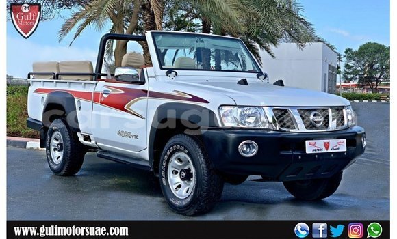 Acheter Import Voiture Nissan Patrol Blanc à Import - Dubai, Burkina-Faso