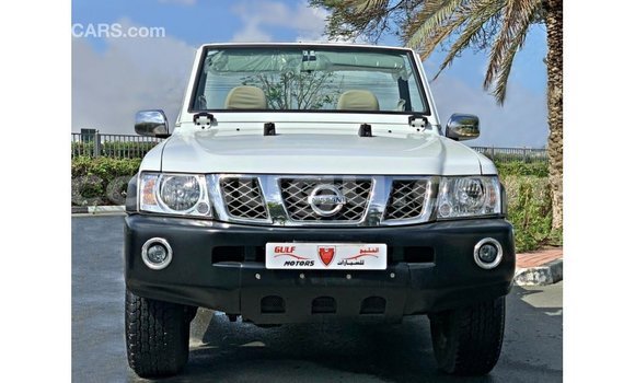 Sayi Imported Nissan Patrol White Mota in Import - Dubai a Burkina Faso Sayi Imported Nissan Patrol White Mota in Import - Dubai a Burkina Faso