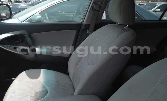 Acheter Neuf Voiture Toyota RAV4 Gris à Ouagadougou, Burkina-Faso Acheter Neuf Voiture Toyota RAV4 Gris à Ouagadougou, Burkina-Faso
