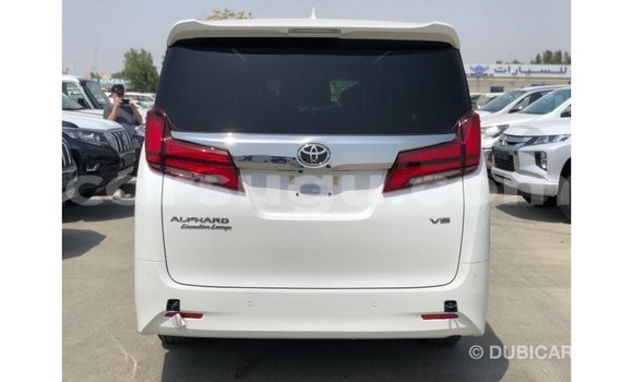 Sayi Imported Toyota Alphard White Mota in Import - Dubai a Burkina Faso Sayi Imported Toyota Alphard White Mota in Import - Dubai a Burkina Faso