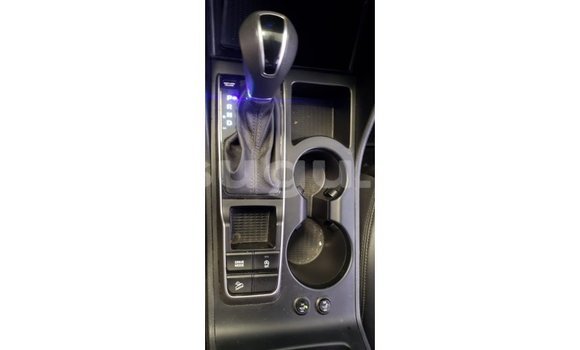 Sayi Imported Hyundai Tucson White Mota in Import - Dubai a Burkina Faso Sayi Imported Hyundai Tucson White Mota in Import - Dubai a Burkina Faso