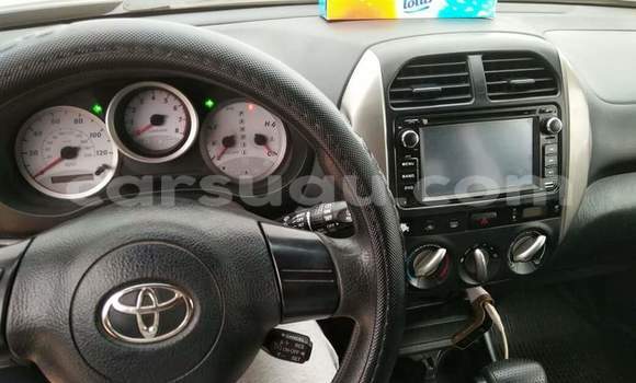 Acheter Occasion Voiture Toyota RAV4 Noir à Ouagadougou, Burkina-Faso Acheter Occasion Voiture Toyota RAV4 Noir à Ouagadougou, Burkina-Faso