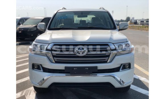 Buy Import Toyota Land Cruiser White Car in Import - Dubai in Burkina Faso Buy Import Toyota Land Cruiser White Car in Import - Dubai in Burkina Faso