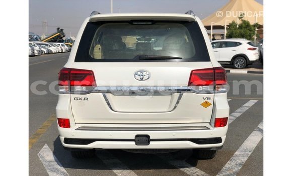Buy Import Toyota Land Cruiser White Car in Import - Dubai in Burkina Faso Buy Import Toyota Land Cruiser White Car in Import - Dubai in Burkina Faso