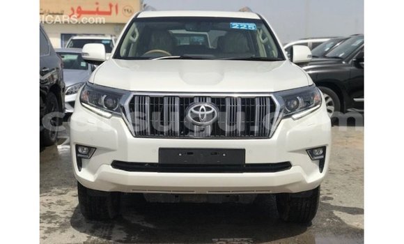 Sayi Imported Toyota Prado White Mota in Import - Dubai a Burkina Faso Sayi Imported Toyota Prado White Mota in Import - Dubai a Burkina Faso