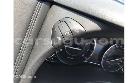 Sayi Imported Nissan Patrol Blue Mota in Import - Dubai a Burkina Faso Sayi Imported Nissan Patrol Blue Mota in Import - Dubai a Burkina Faso