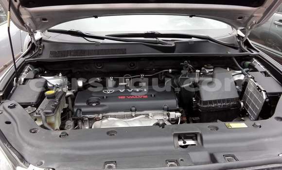 Acheter Occasion Voiture Toyota RAV4 Gris à Ouagadougou, Burkina-Faso Acheter Occasion Voiture Toyota RAV4 Gris à Ouagadougou, Burkina-Faso