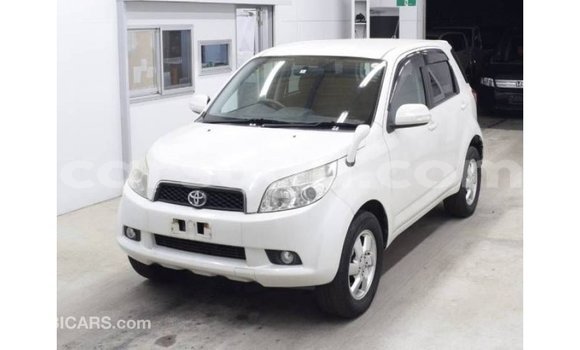 Sayi Imported Toyota Rush White Mota in Import - Dubai a Burkina Faso Sayi Imported Toyota Rush White Mota in Import - Dubai a Burkina Faso