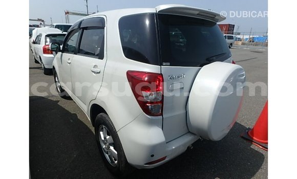 Sayi Imported Toyota Rush White Mota in Import - Dubai a Burkina Faso Sayi Imported Toyota Rush White Mota in Import - Dubai a Burkina Faso