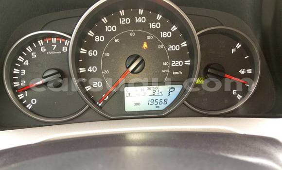 Acheter Occasion Voiture Toyota RAV4 Blanc à Ouagadougou, Burkina-Faso Acheter Occasion Voiture Toyota RAV4 Blanc à Ouagadougou, Burkina-Faso