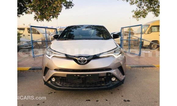 Sayi Imported Toyota C-HR Sauran Mota in Import - Dubai a Burkina Faso Sayi Imported Toyota C-HR Sauran Mota in Import - Dubai a Burkina Faso