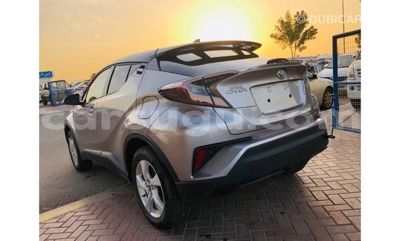 Sayi Imported Toyota C-HR Sauran Mota in Import - Dubai a Burkina Faso Sayi Imported Toyota C-HR Sauran Mota in Import - Dubai a Burkina Faso