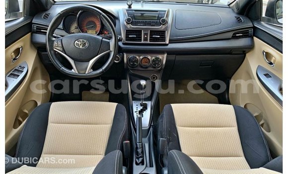 Sayi Imported Toyota Yaris White Mota in Import - Dubai a Burkina Faso Sayi Imported Toyota Yaris White Mota in Import - Dubai a Burkina Faso