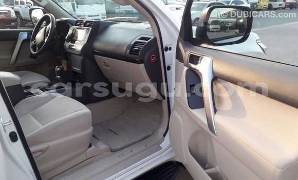 Sayi Imported Toyota Prado White Mota in Import - Dubai a Burkina Faso Sayi Imported Toyota Prado White Mota in Import - Dubai a Burkina Faso