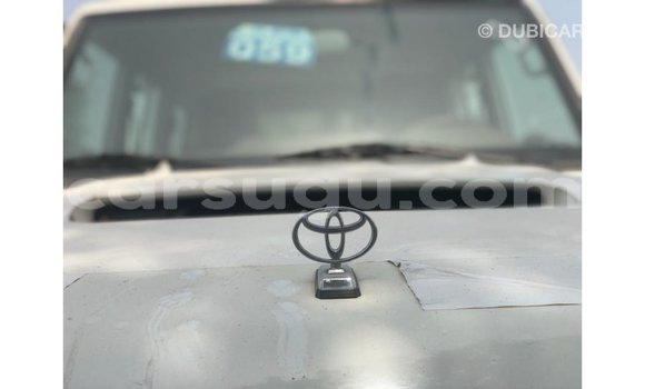 Sayi Imported Toyota Land Cruiser Sauran Mota in Import - Dubai a Burkina Faso Sayi Imported Toyota Land Cruiser Sauran Mota in Import - Dubai a Burkina Faso