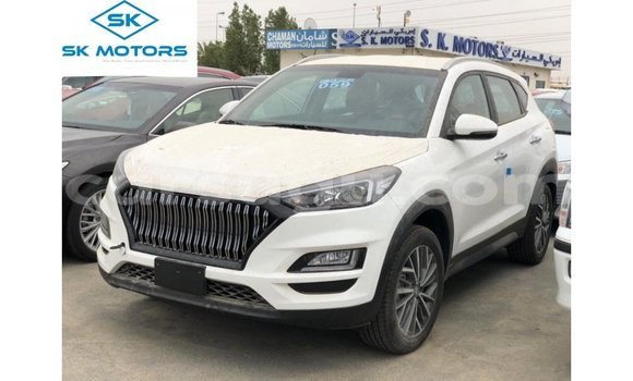 Buy Import Hyundai Tucson White Car in Import - Dubai in Burkina Faso