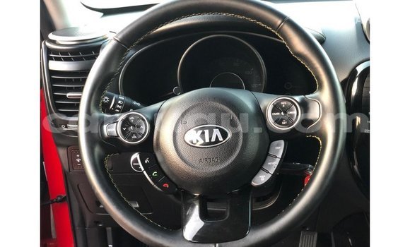 Sayi Imported Kia Soul Red Mota in Import - Dubai a Burkina Faso Sayi Imported Kia Soul Red Mota in Import - Dubai a Burkina Faso