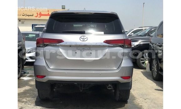 Sayi Imported Toyota Fortuner Sauran Mota in Import - Dubai a Burkina Faso Sayi Imported Toyota Fortuner Sauran Mota in Import - Dubai a Burkina Faso
