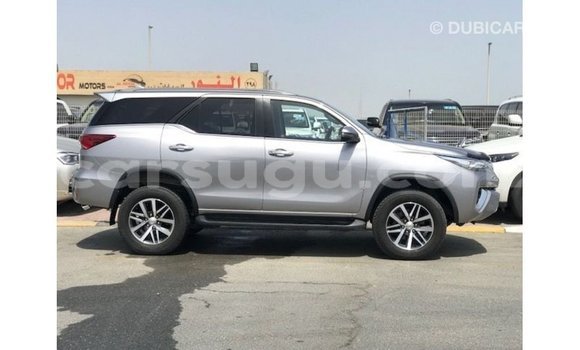 Sayi Imported Toyota Fortuner Sauran Mota in Import - Dubai a Burkina Faso Sayi Imported Toyota Fortuner Sauran Mota in Import - Dubai a Burkina Faso