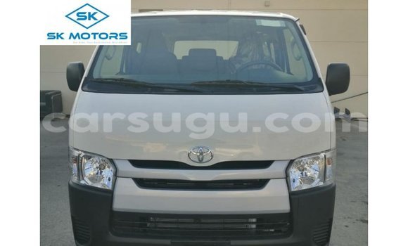 Acheter Import Utilitaire Toyota DA Blanc à Import - Dubai, Burkina-Faso
