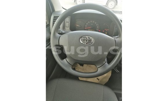 Sayi Imported Toyota DA White Babbar mota in Import - Dubai a Burkina Faso Sayi Imported Toyota DA White Babbar mota in Import - Dubai a Burkina Faso