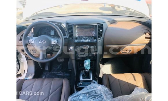 Sayi Imported Infiniti Q Black Mota in Import - Dubai a Burkina Faso Sayi Imported Infiniti Q Black Mota in Import - Dubai a Burkina Faso