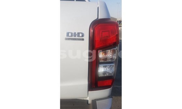 Acheter Import Voiture Mitsubishi L200 Blanc à Import - Dubai, Burkina-Faso Acheter Import Voiture Mitsubishi L200 Blanc à Import - Dubai, Burkina-Faso