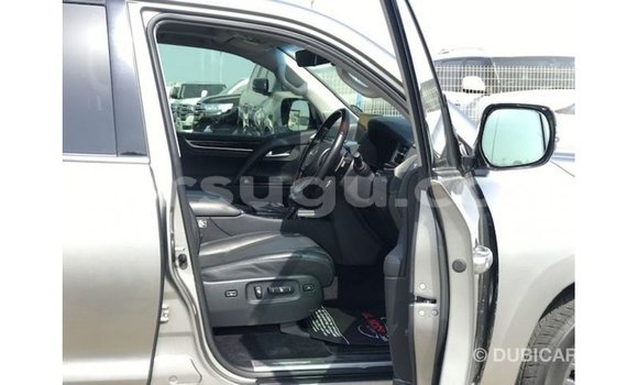 Sayi Imported Lexus LX Sauran Mota in Import - Dubai a Burkina Faso Sayi Imported Lexus LX Sauran Mota in Import - Dubai a Burkina Faso