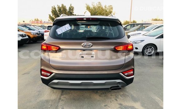 Sayi Imported Hyundai Santa Fe Brown Mota in Import - Dubai a Burkina Faso Sayi Imported Hyundai Santa Fe Brown Mota in Import - Dubai a Burkina Faso