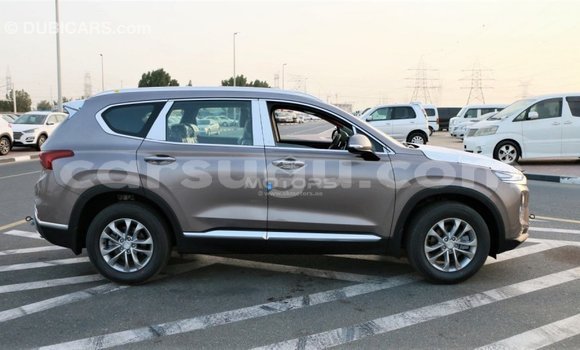Sayi Imported Hyundai Santa Fe Brown Mota in Import - Dubai a Burkina Faso Sayi Imported Hyundai Santa Fe Brown Mota in Import - Dubai a Burkina Faso